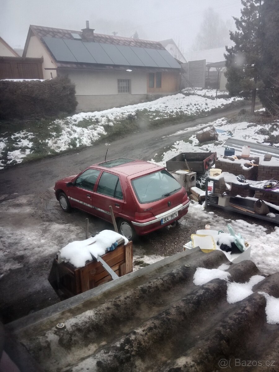 Peugeot 106 1.2 po nehodě - 6