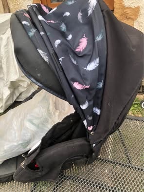 Prodame dětské kočárky - 6