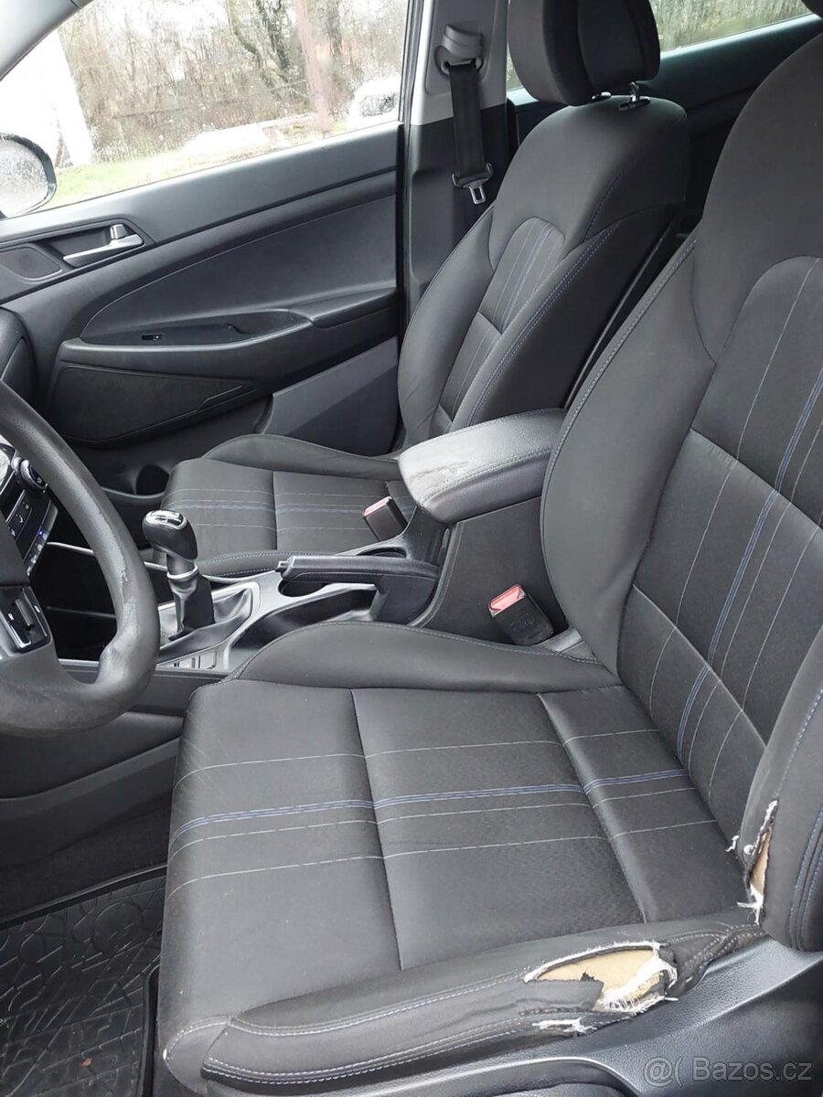 Hyundai Tucson - 6