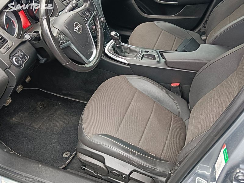 Opel Insignia A 2,0 CDTi 118kw TK 6/2027 - 6