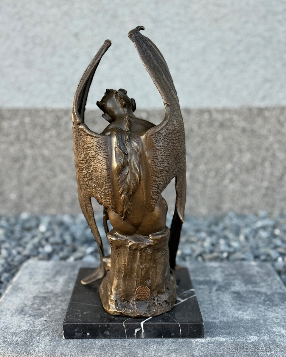 Bronzová socha Zadumaný Satan temná mystická figurka luxusní - 6