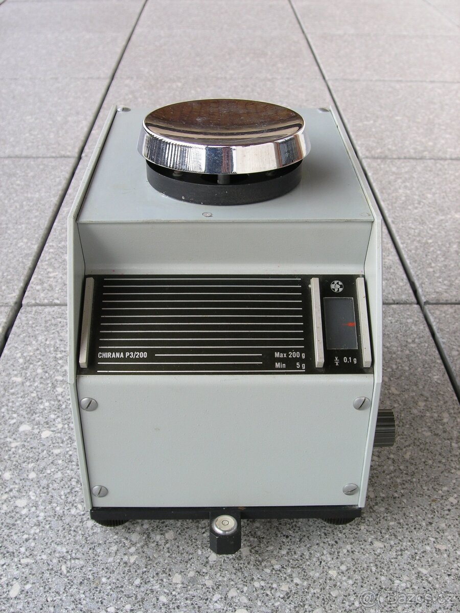 Laboratorní sklo a přístroje - 6