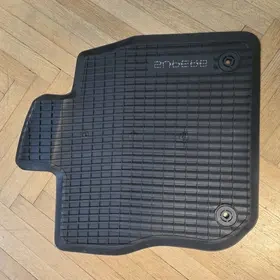 Gumové koberečky Škoda SUPERB originál - 6