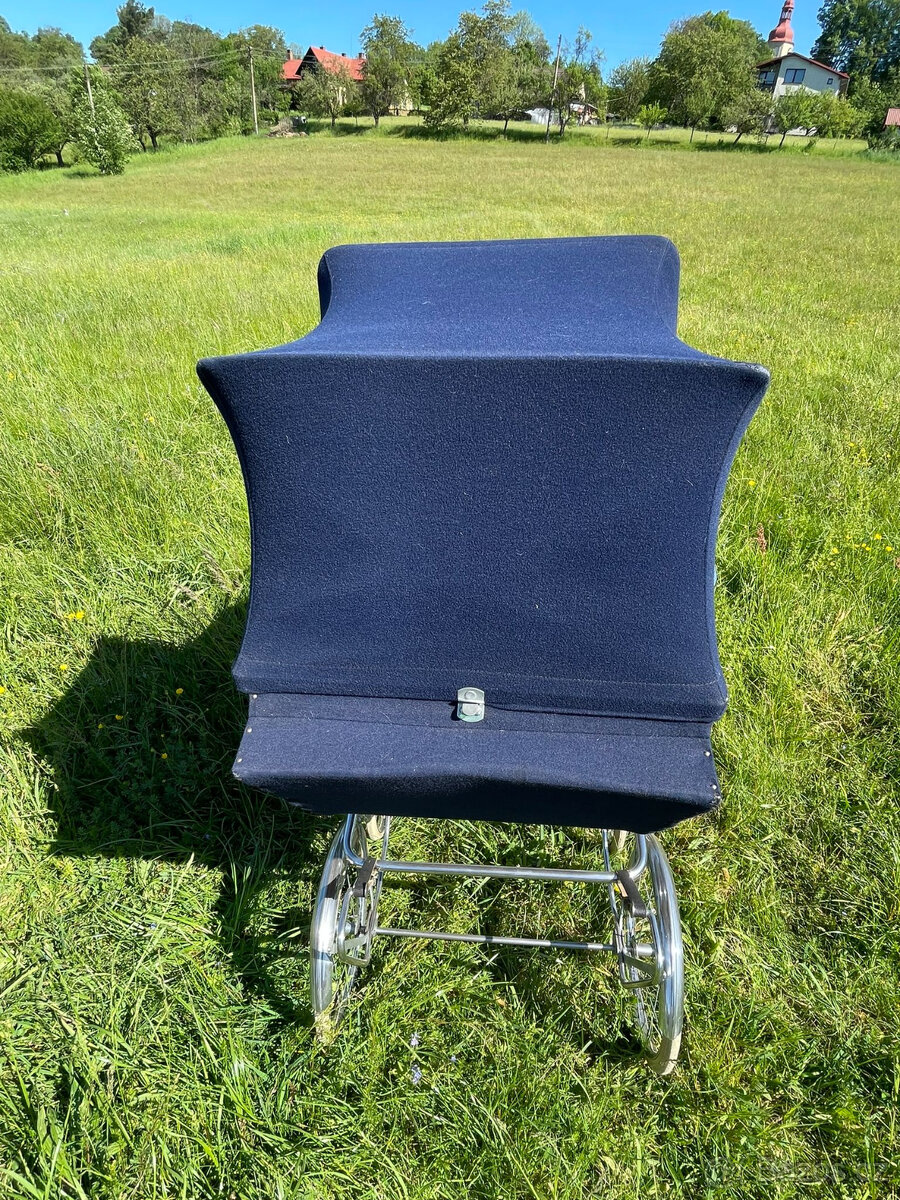 Retro kočárek zn. Record - 6