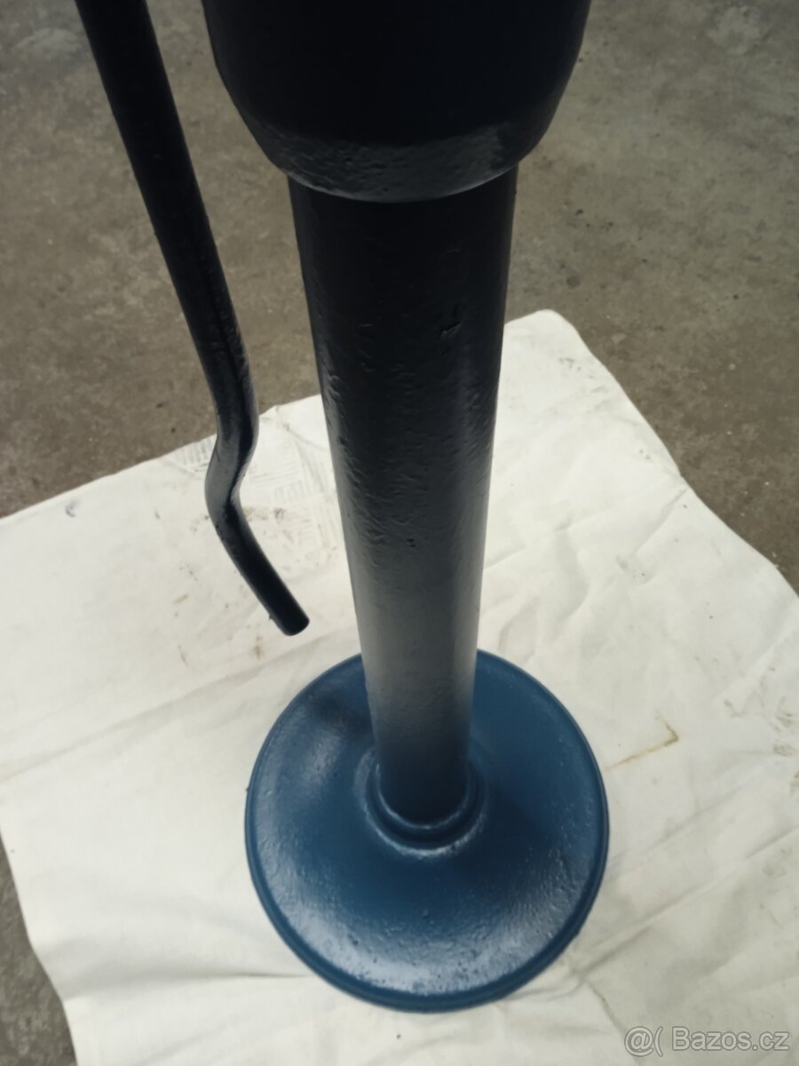Ruční pumpa - 6