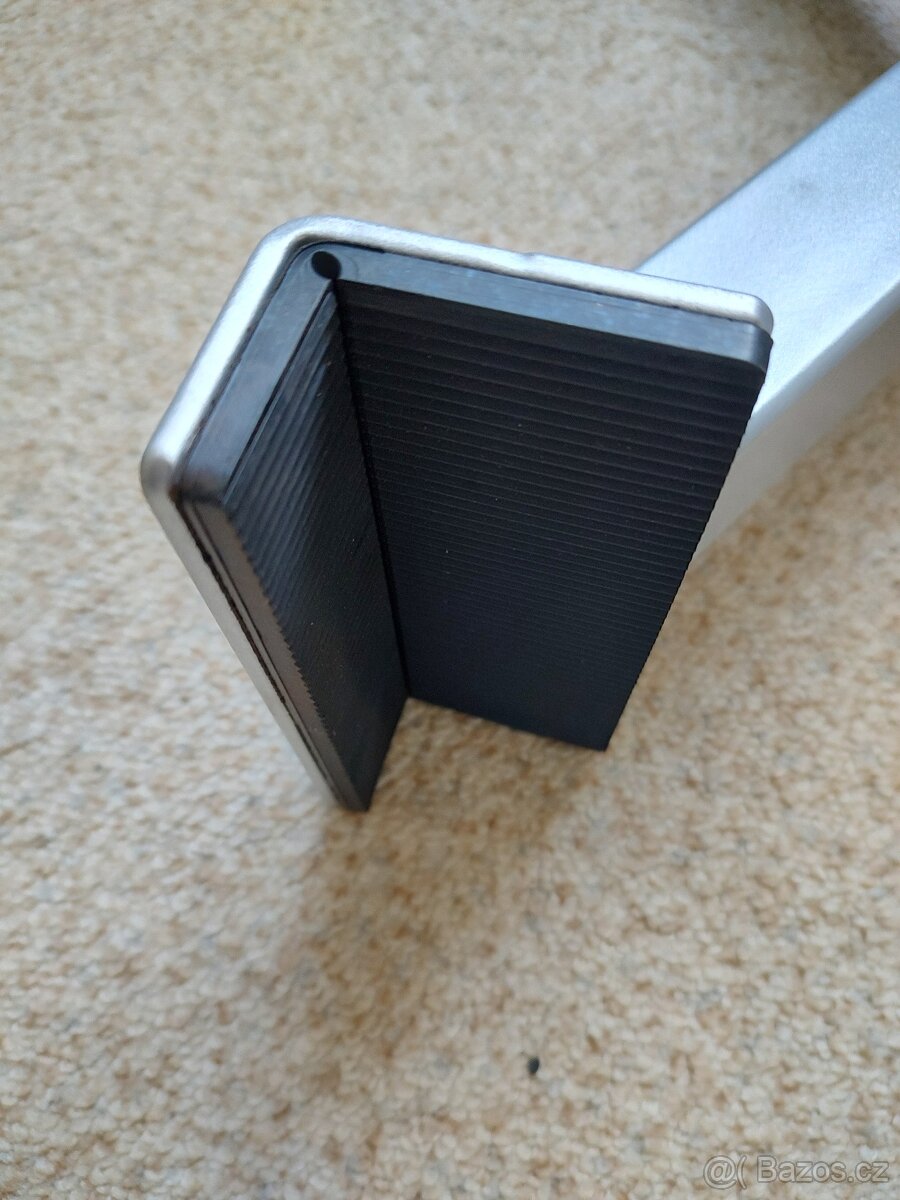 Bicepsová opěrka - držák - 6