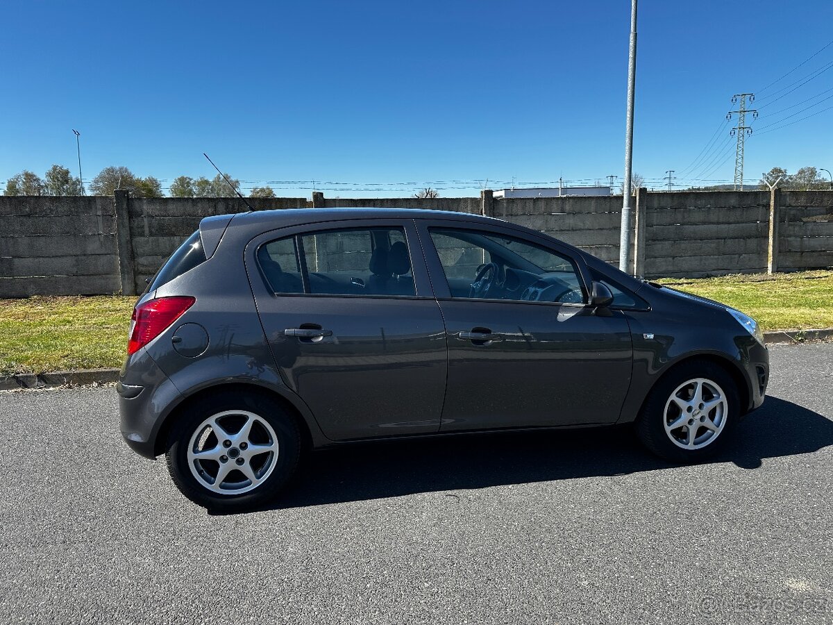OPEL CORSA 1.2 77t.km - 6