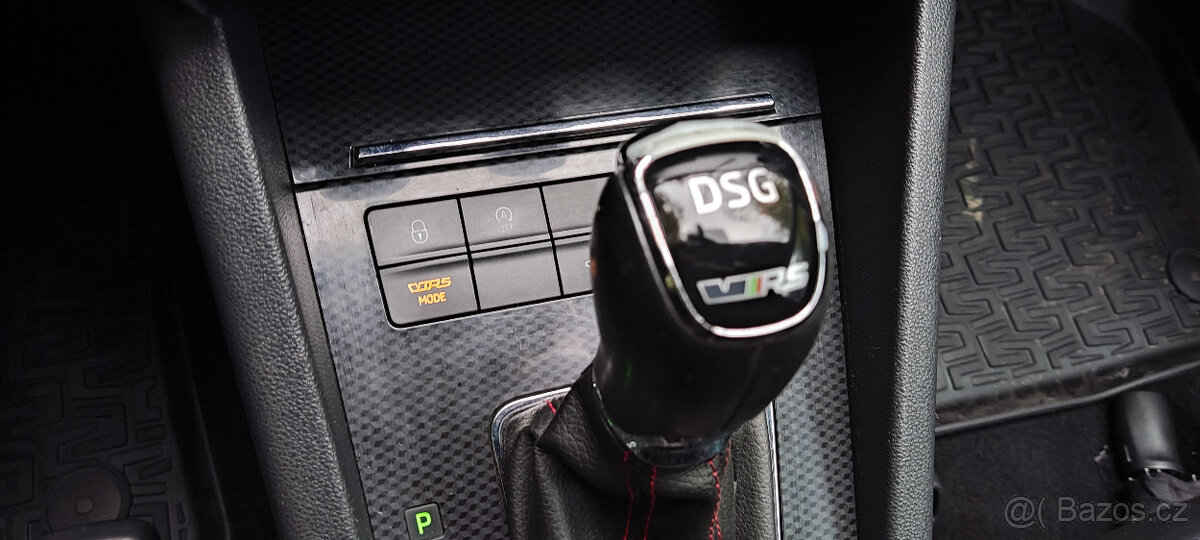 Také na splát.ky Škoda Octavia combi III RS 2.0TSI 162kW - 6