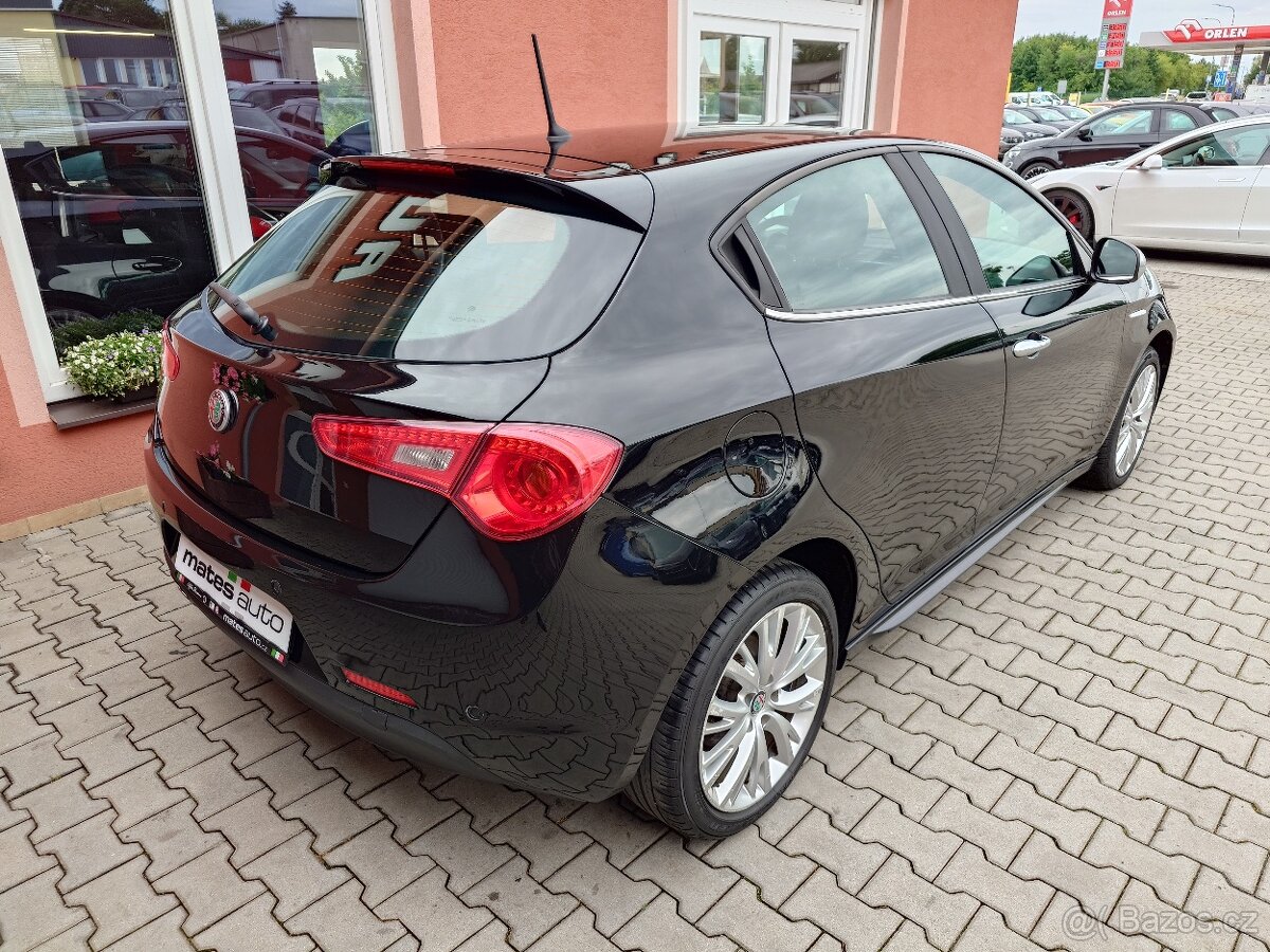 Alfa Romeo Giulietta 1.6 JTD Super 88kW - 6