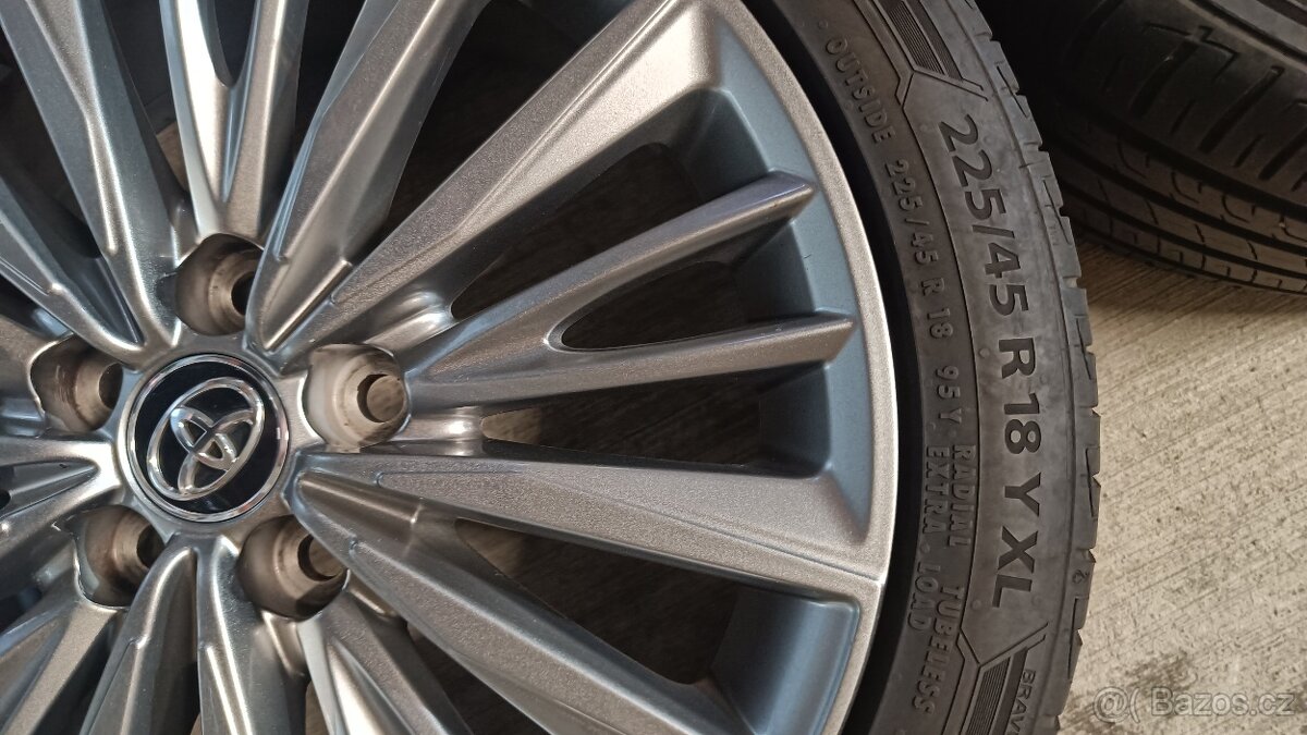 Komplety Toyota Avensis - 6