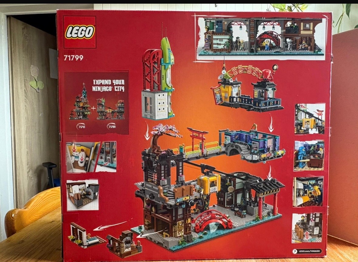 Trhy v Ninjago city - 71799 - 6