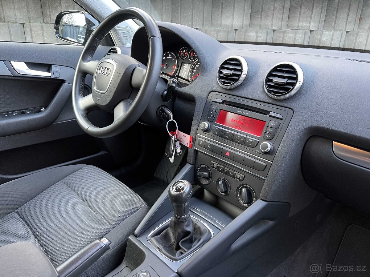 Audi A3 1.6 TDi 77kW 1.MAJITEL r.v. 2012 - 6