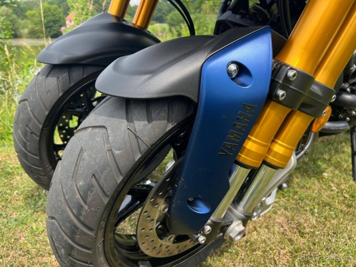 Yamaha Niken GT 2.299 km - 6