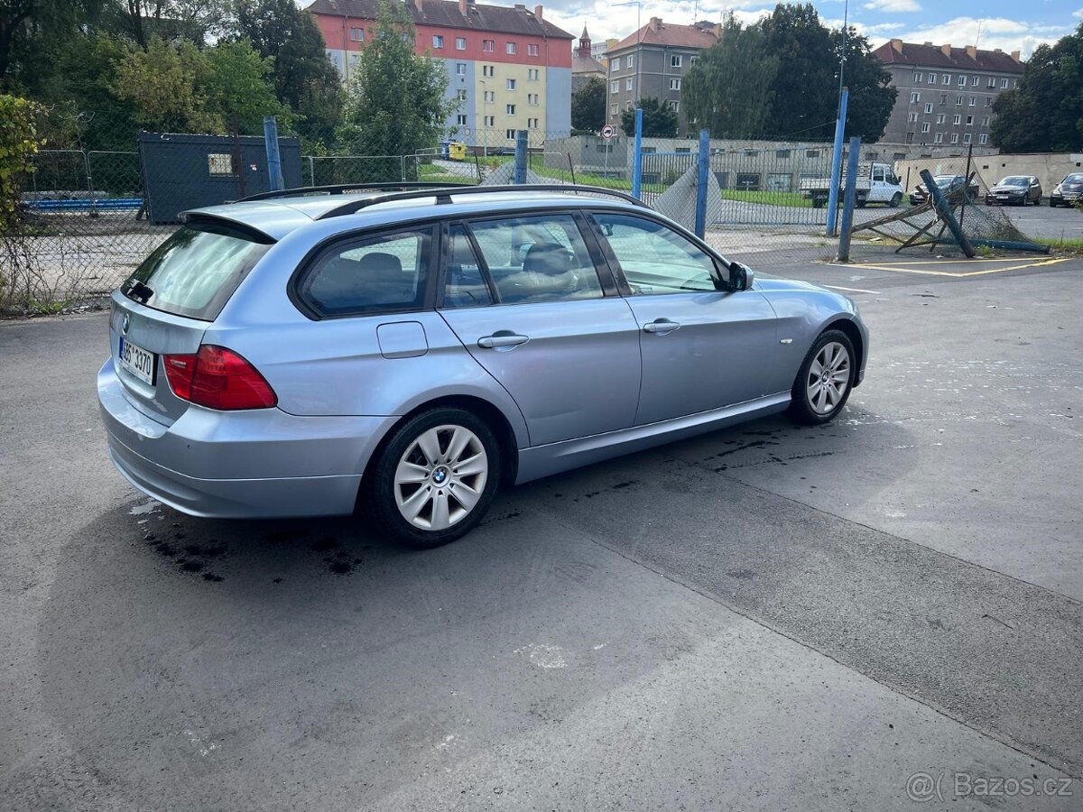BMW 316i 1.6i 90kw, r.2009, serviska, klima, stk - 6