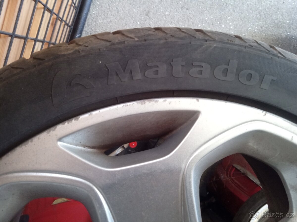 Letní Pneu s ráfky na Ford Mondeo R18 - 6