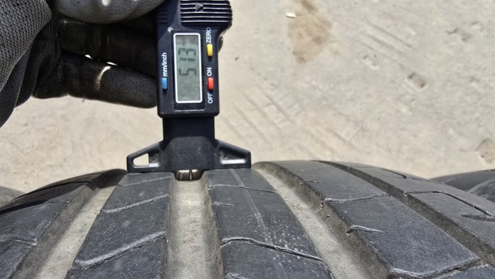 Letní pneu 245/45/19 Pirelli - 6