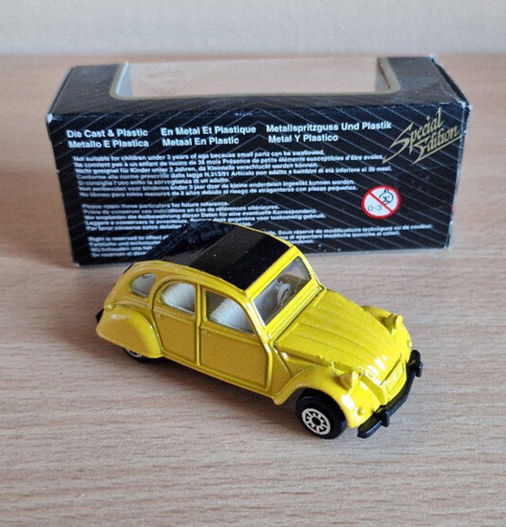 MAISTO-Special Edition Citroen 2CV a VW Baja Bug Volkswagen - 6
