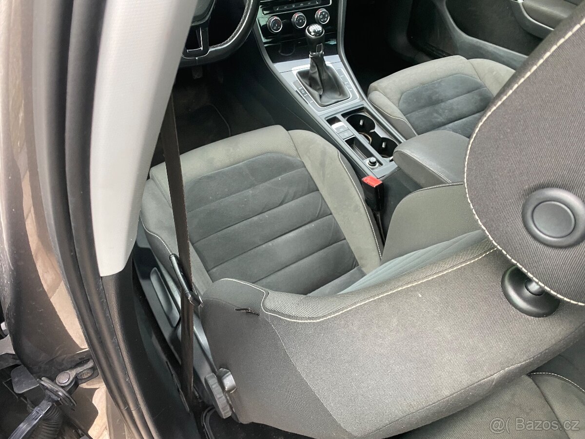 Volkswagen Golf 7 1.4tsi 103kW Highline - 6