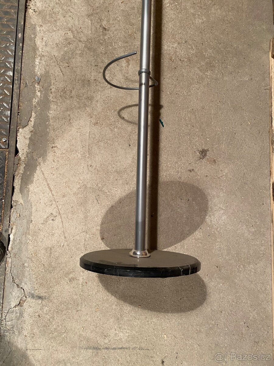 Věšák kovový, dřevěný, více kusů - 6