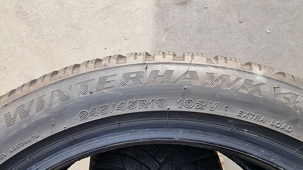 Zimní pneu 245/45/19 Firestone - 6