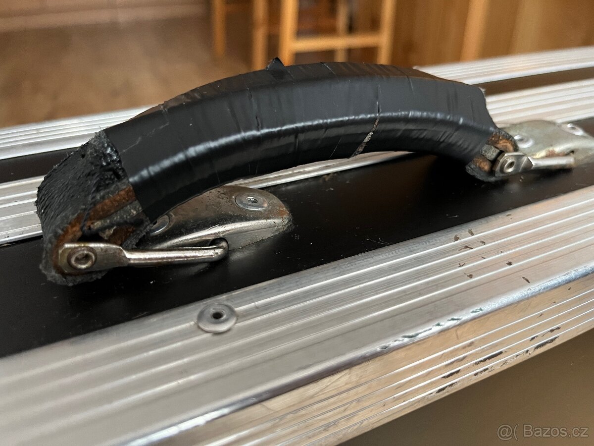 Flight Case pro Moog Minimoog Voyager - 6