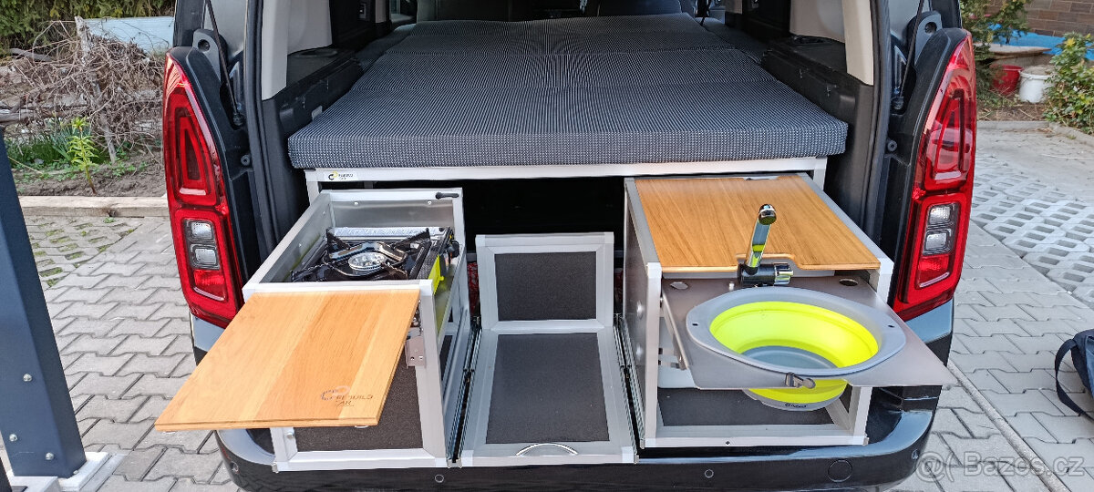 Obytná vestavba do auta Rifter, Berlingo, Proace.. - 6