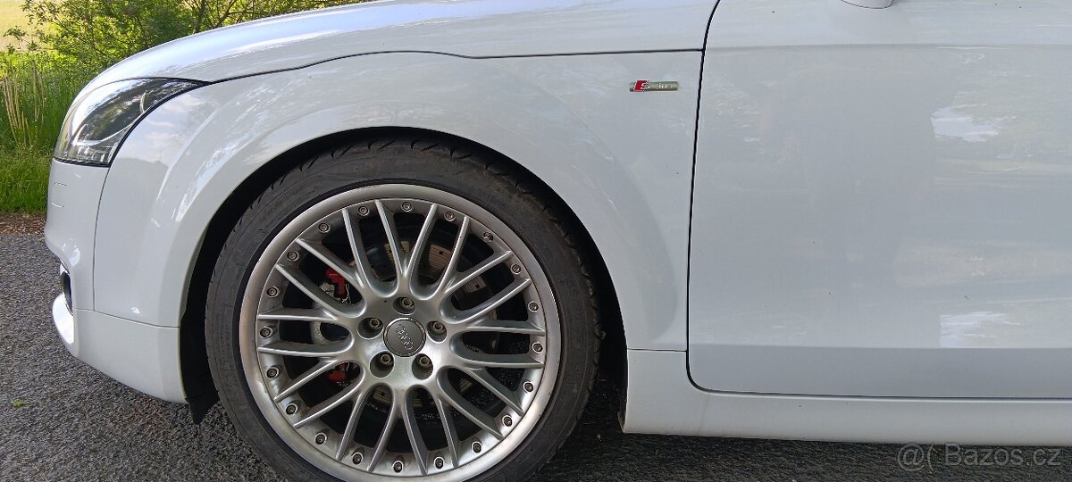 Audi TT Quattro S-Line 2.0 TDI - 6