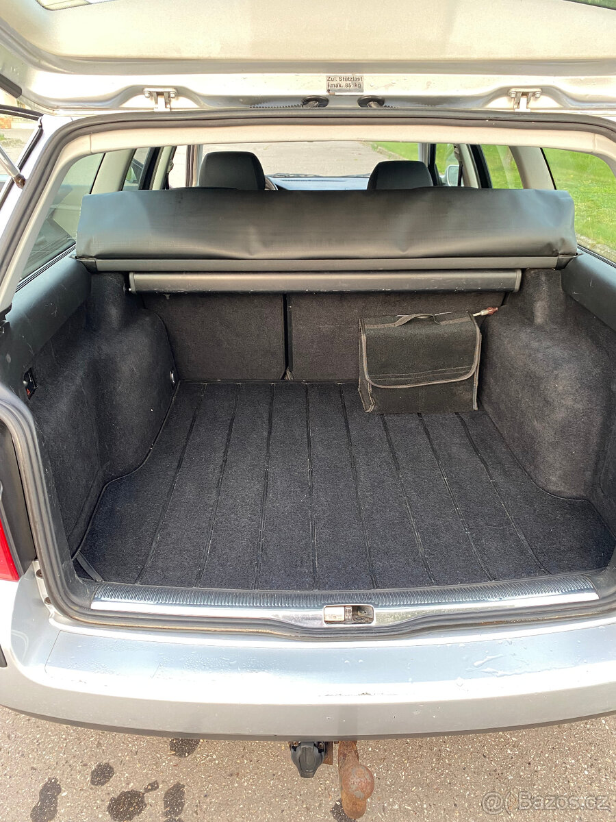 Volkswagen Passat Variant 1,9 TDI - 6
