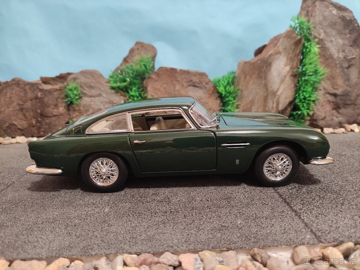 prodám model 1:18 Aston Martin DB5 - 6