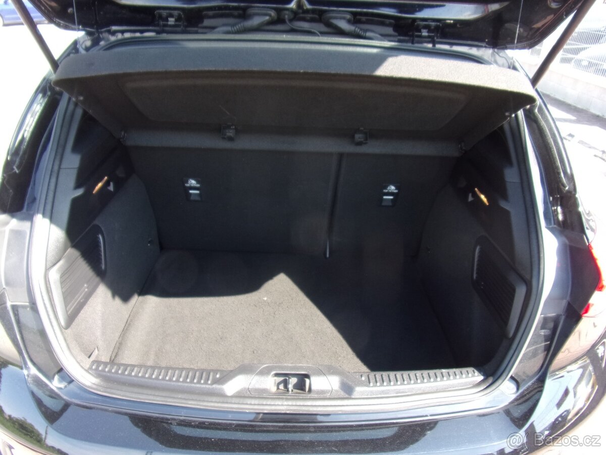 PRODÁM Ford Focus 1.0 EcoBoost ST-Line 1.maj. - 6