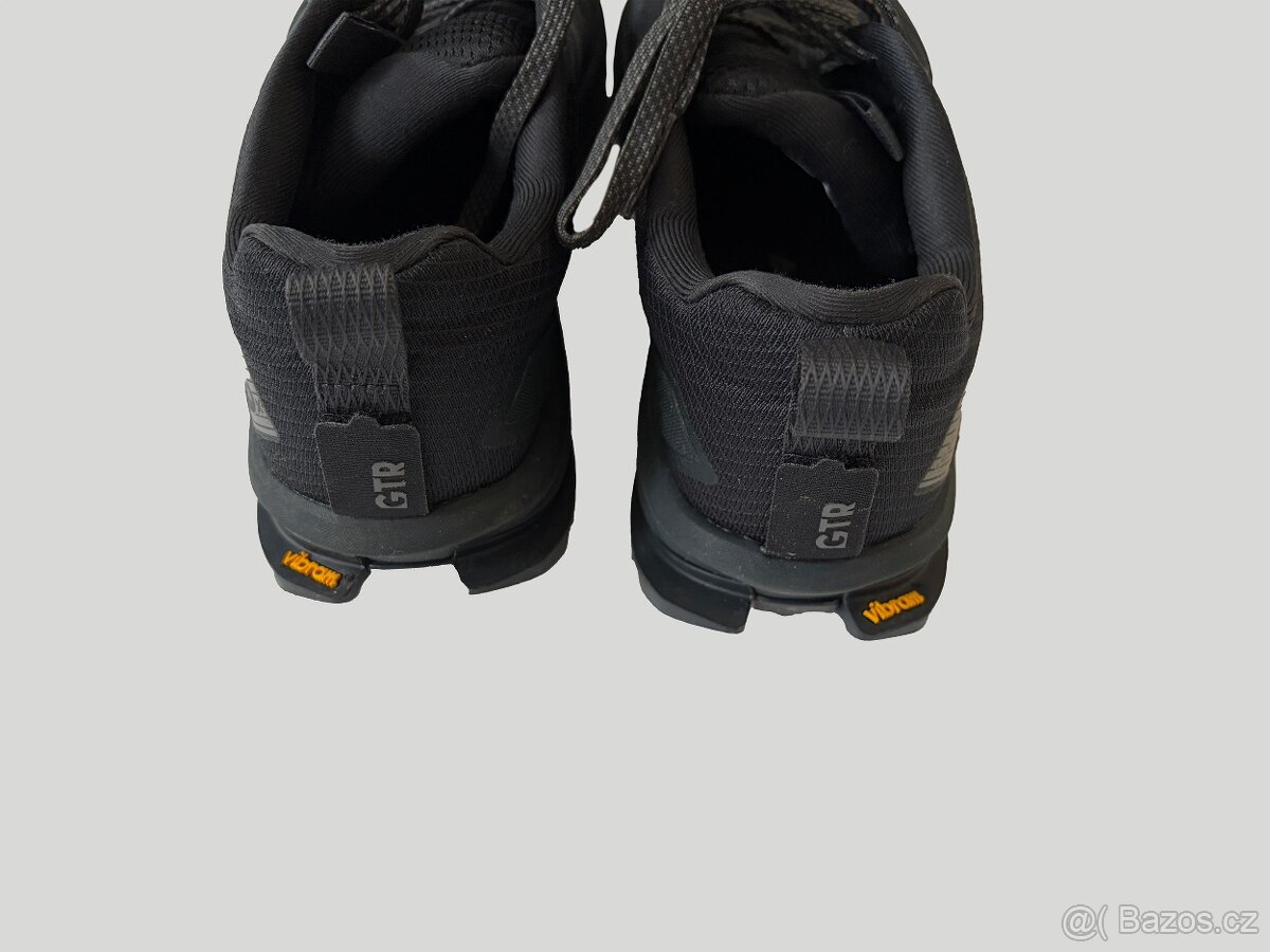 Altra LONE PEAK 9+ Black - 6