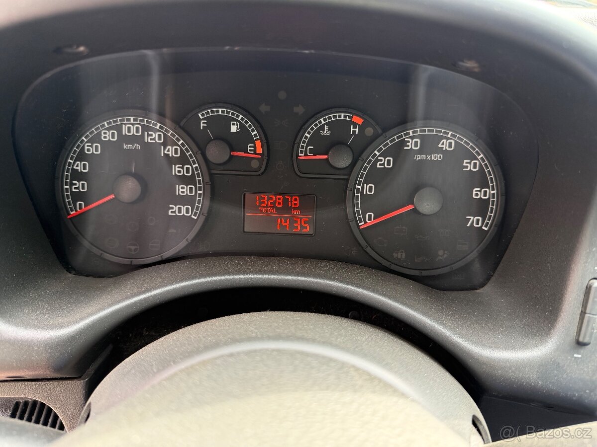 Fiat Punto 1.2 - 6