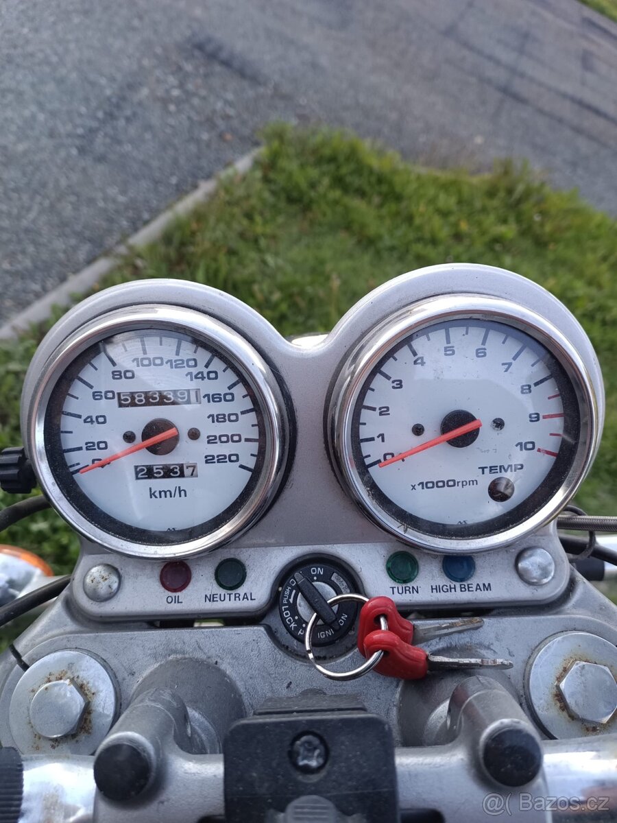 Suzuki VX 800 VS51B - 6