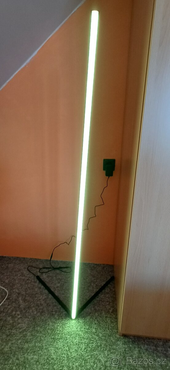 Led barevná stojací lampa na podlahu, dálkový ovladač - 6