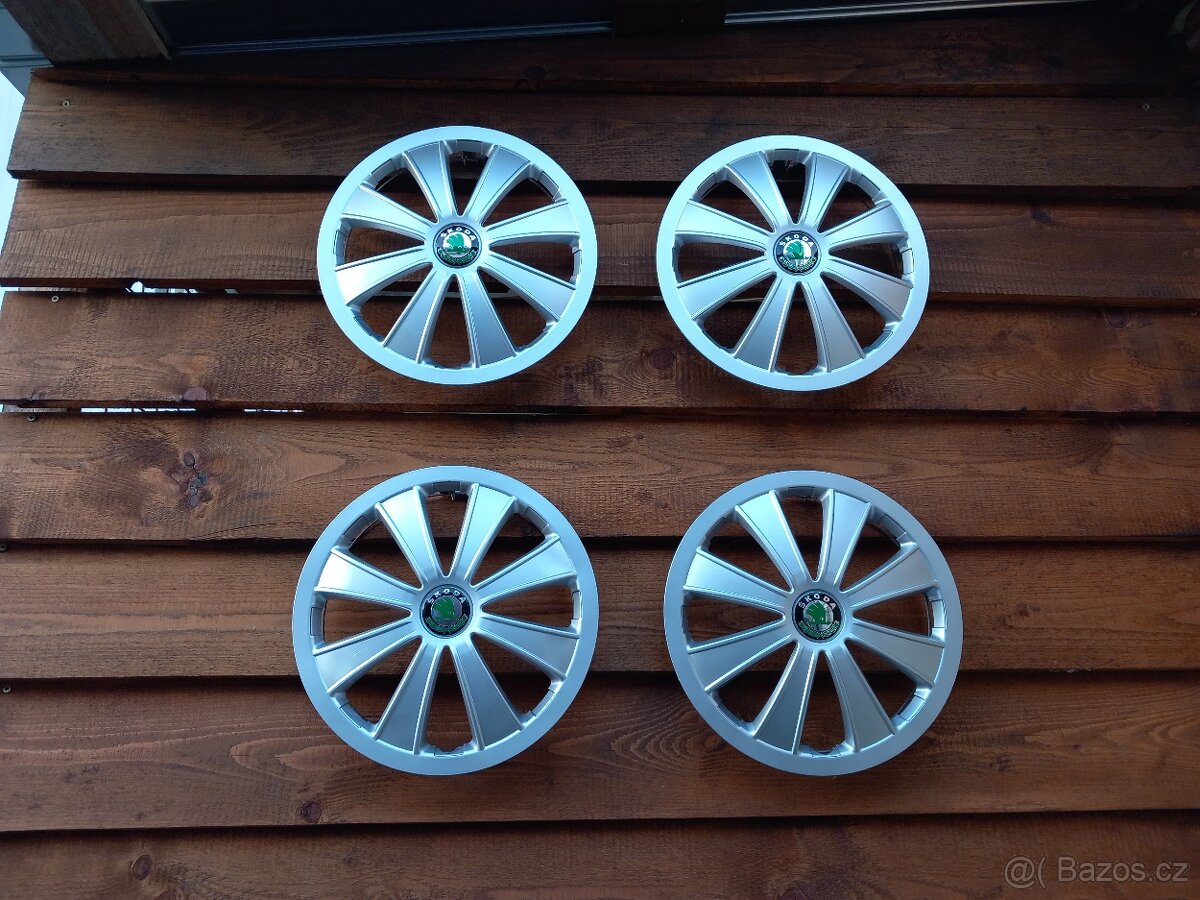 Poklice Škoda, Sada 6U0 601 132B - 6