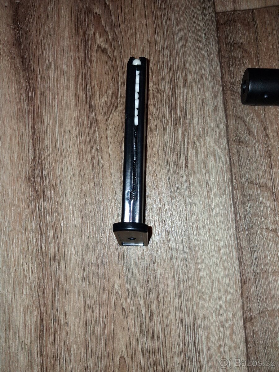 Airsoft pistole M22 - 6