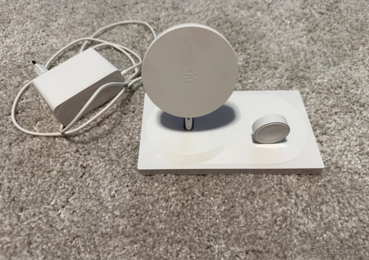 Belkin Boost Charge 2v1 nabíjecí stanice pro iPhone - 6