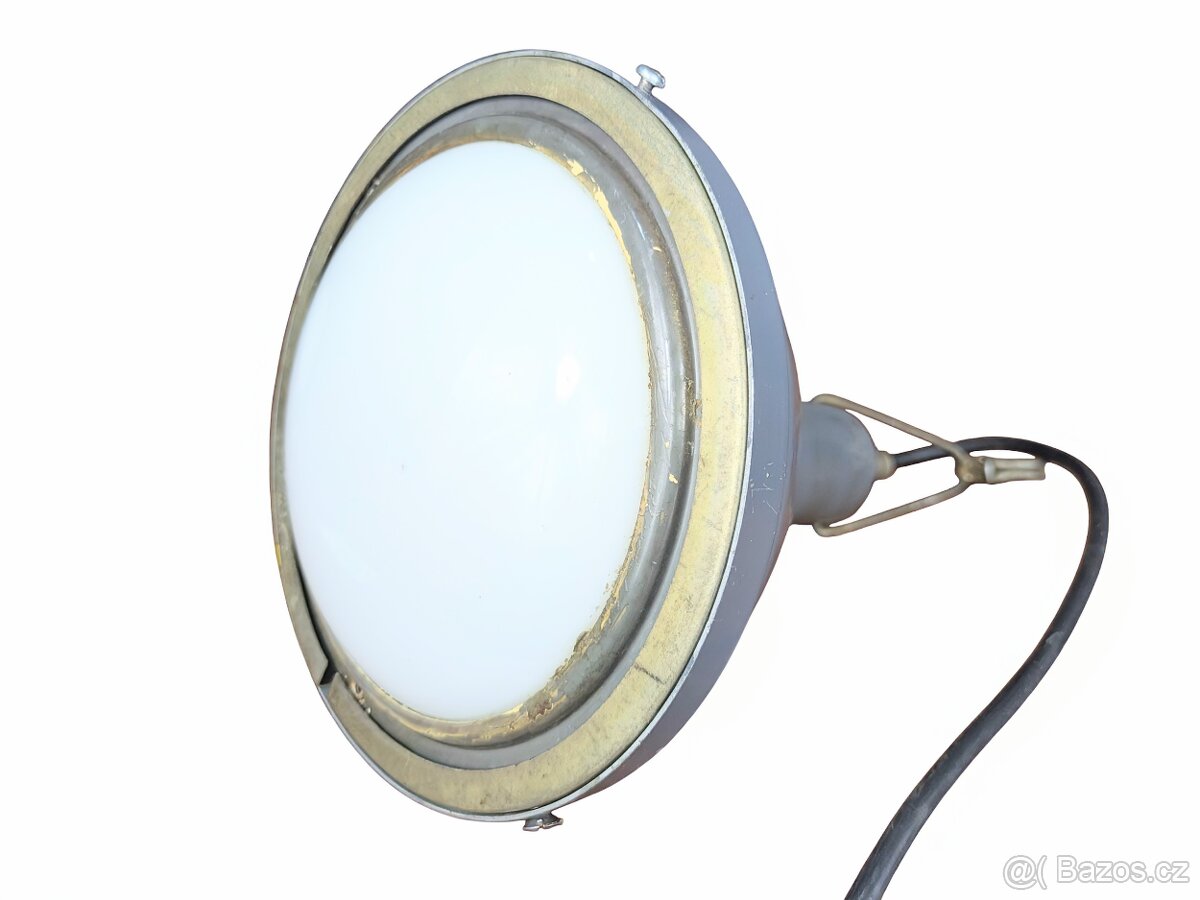 Industriální světlo SSSR - 6