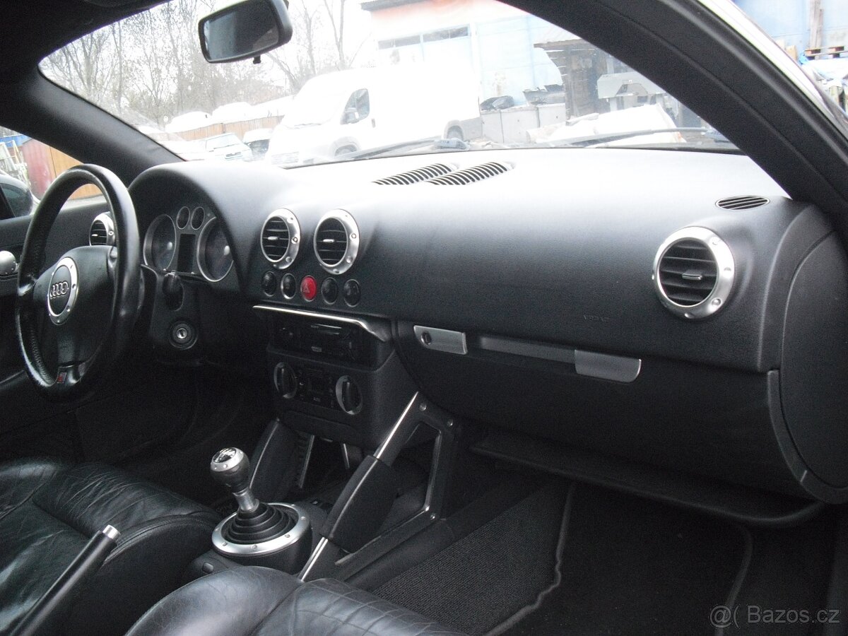 Audi TT interier - 6