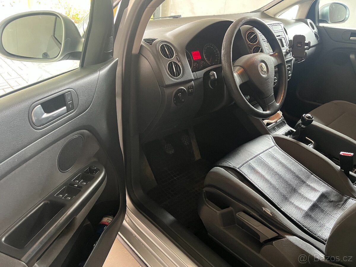 Prodám VW Golf 5 Plus, r.v.2007, motor 1.9 TDI 77 kW - 6
