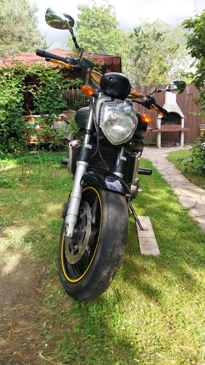 Yamaha FZ6N FAZER - AKRAPOVIČ - 6