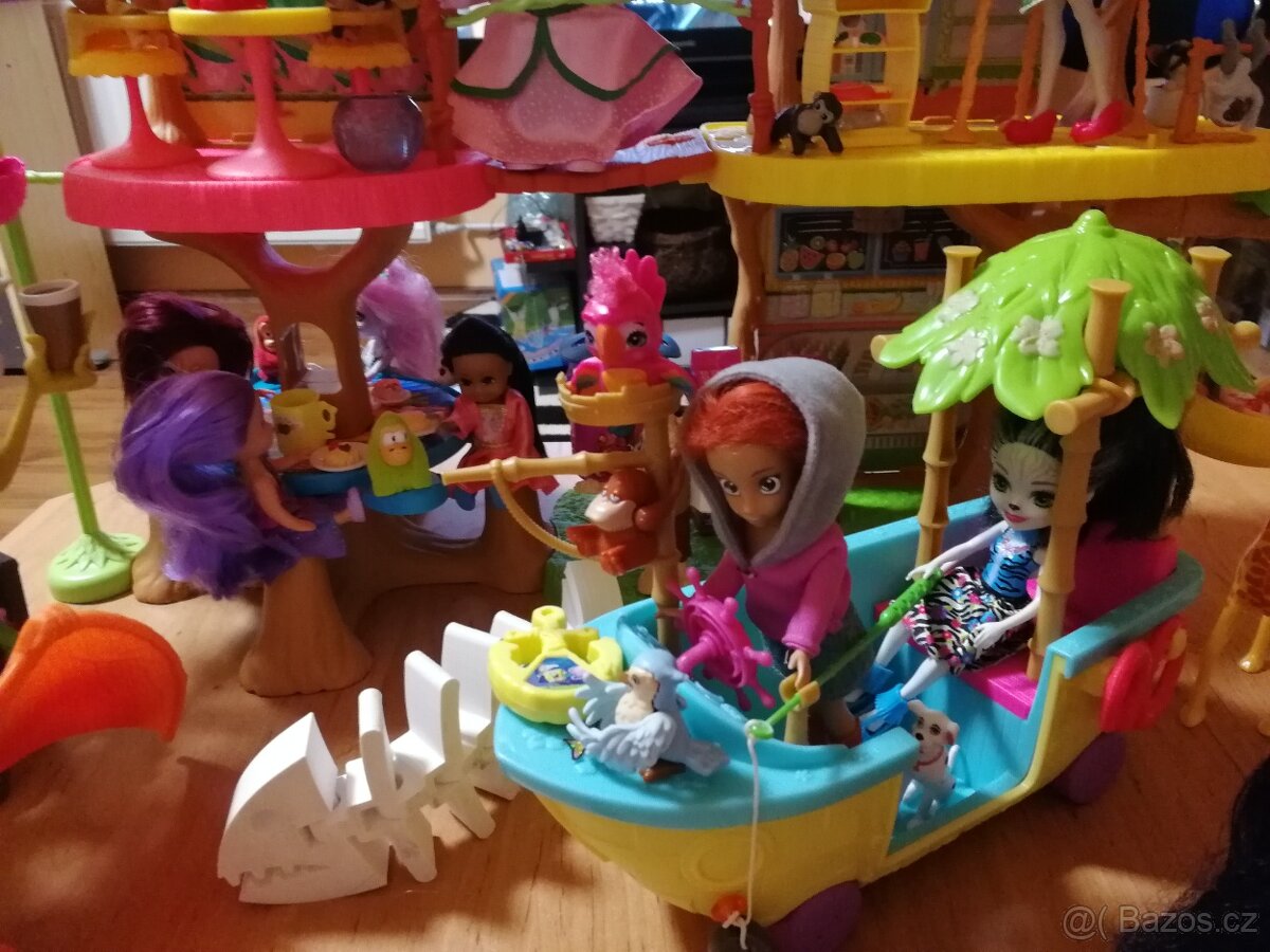 Domeček kavárna v pralese - 6