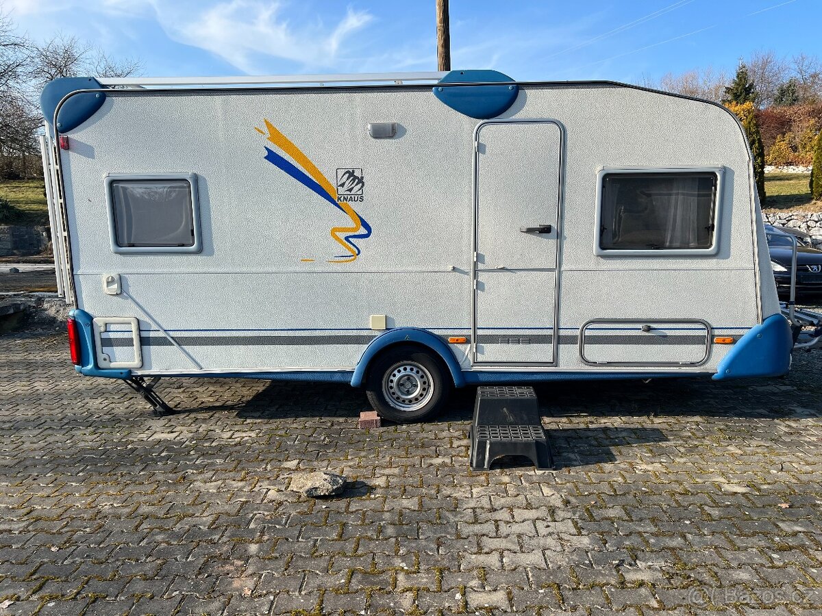 OBYTNÝ KARAVAN KNAUS BLUELINE 450 model 2000 - 6