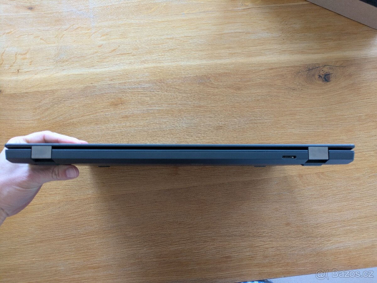 Lenovo ThinkPad T15 Gen 2 - 6