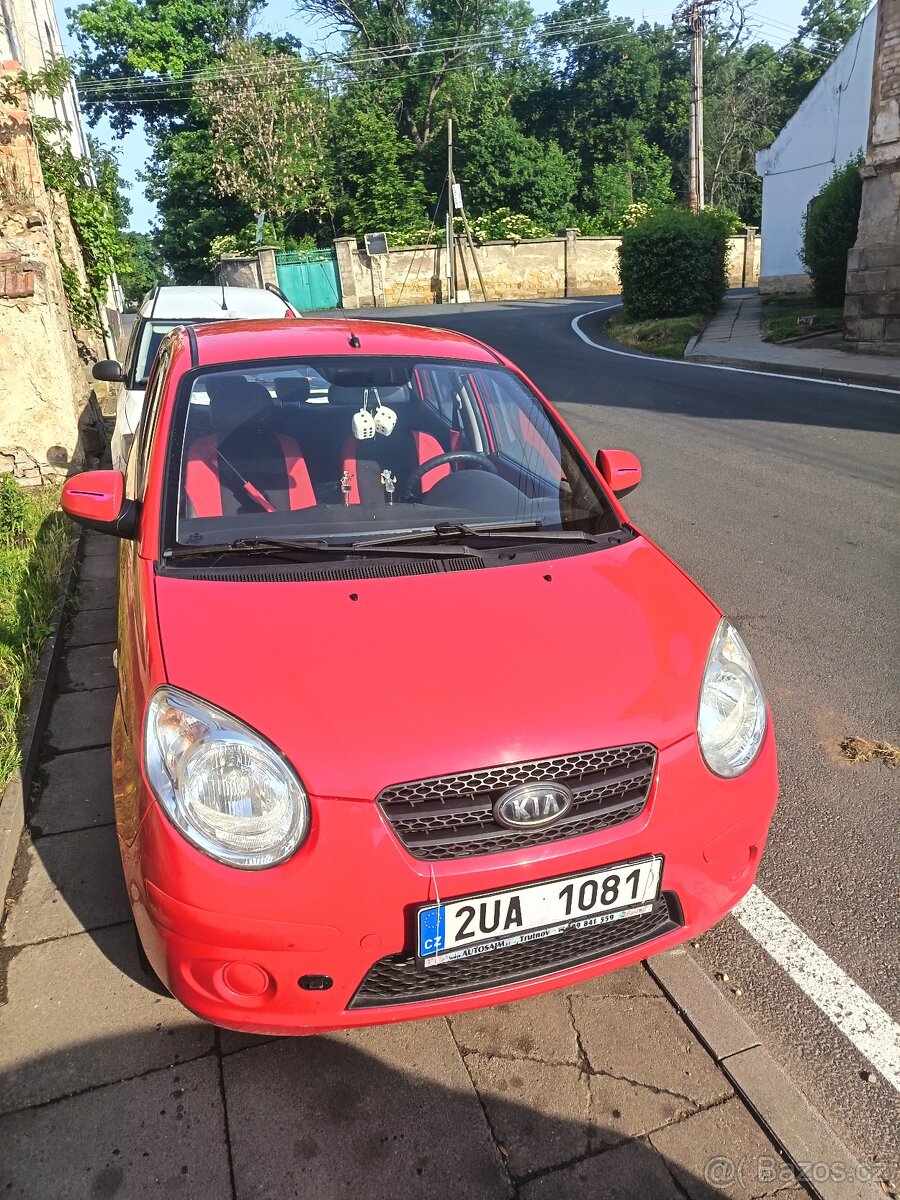 Kia Picanto rok 2010 - 6