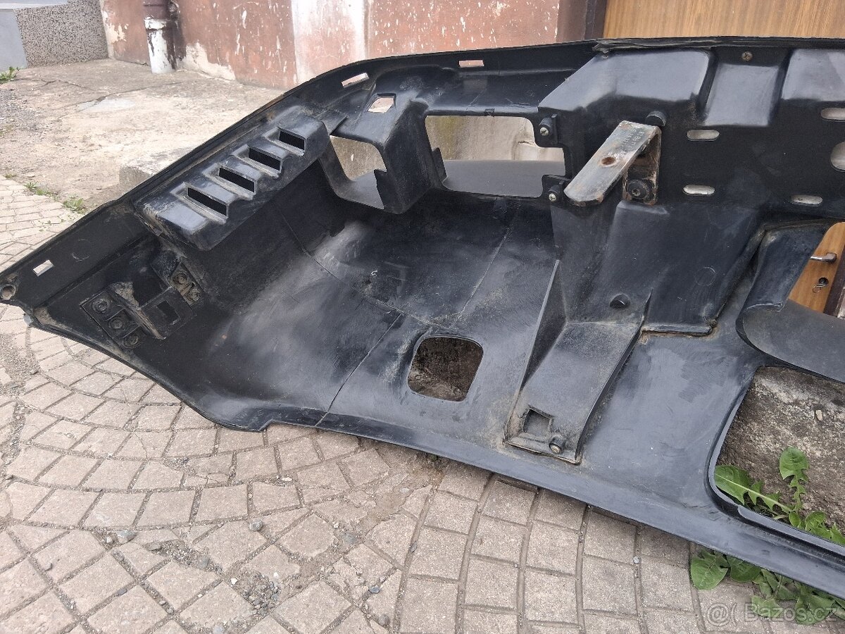 Ford Sierra XR4i přední nárazník - 6