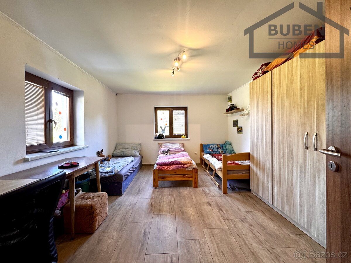 Rodinný dům - polosamota ( 120 m²), zahrada 1491 m² - Chodsk - 6