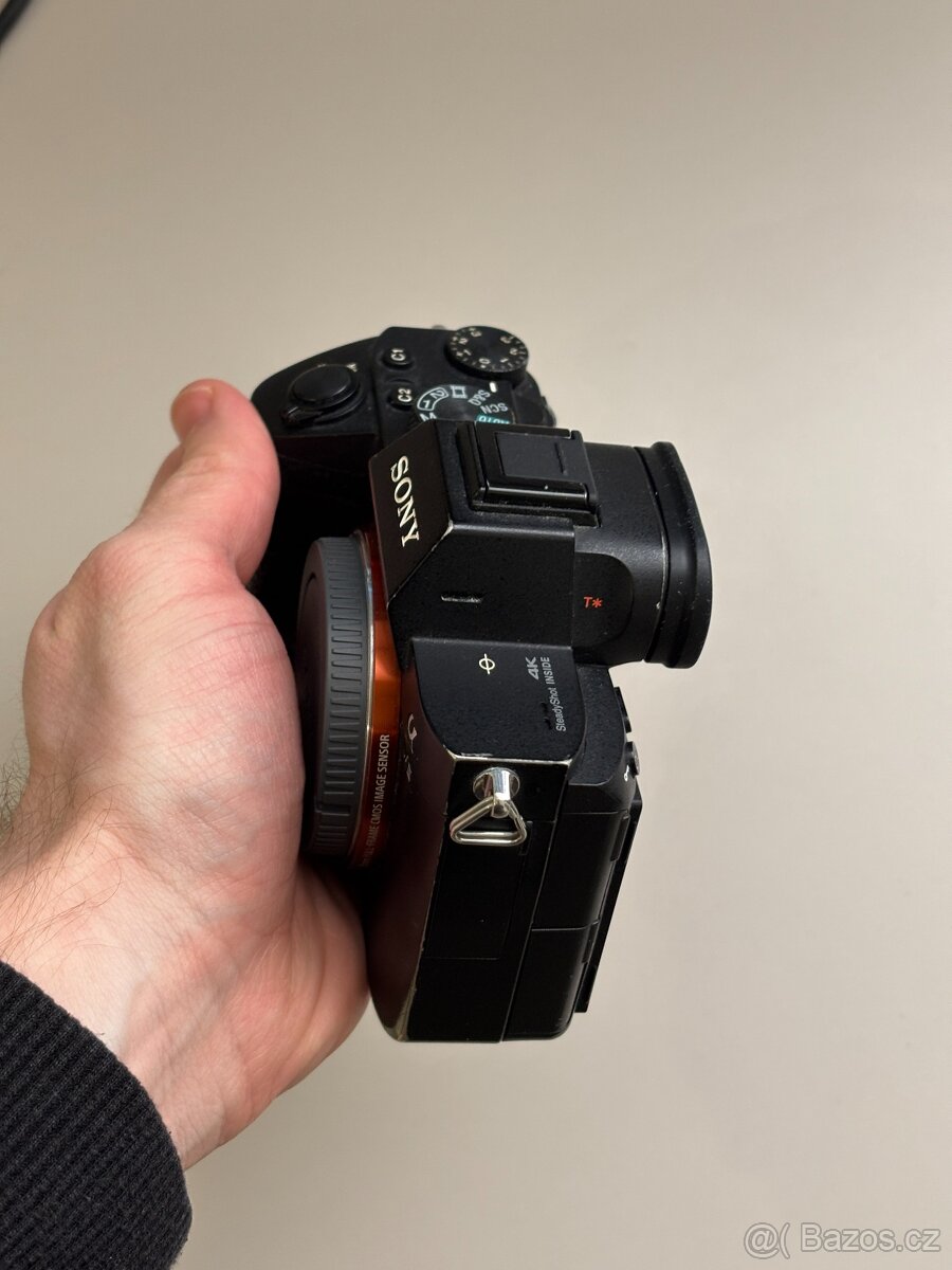 Sony A7 III - 6