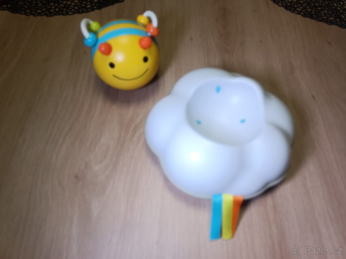 Skip Hop hudební pohyblivá včelka - 6