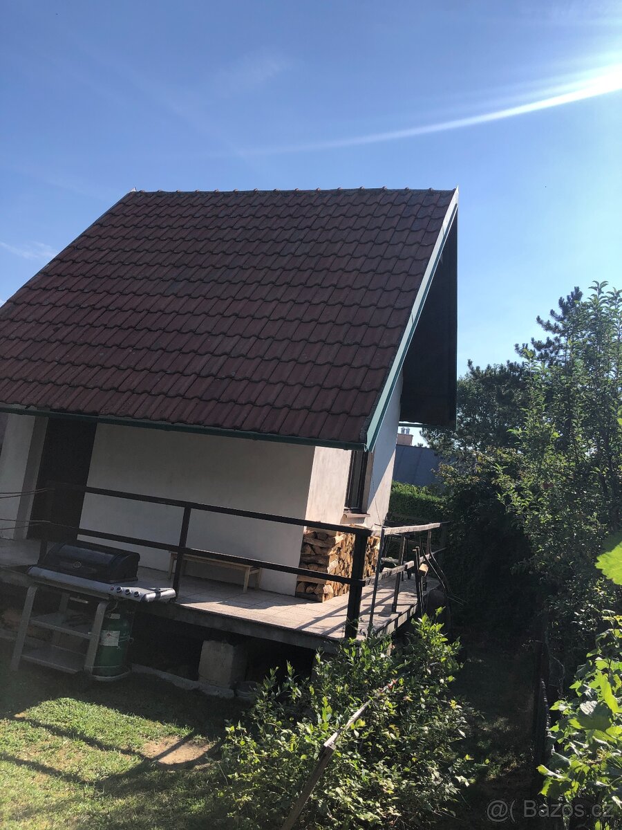 CHATA RABYNE, SLAPY - 6